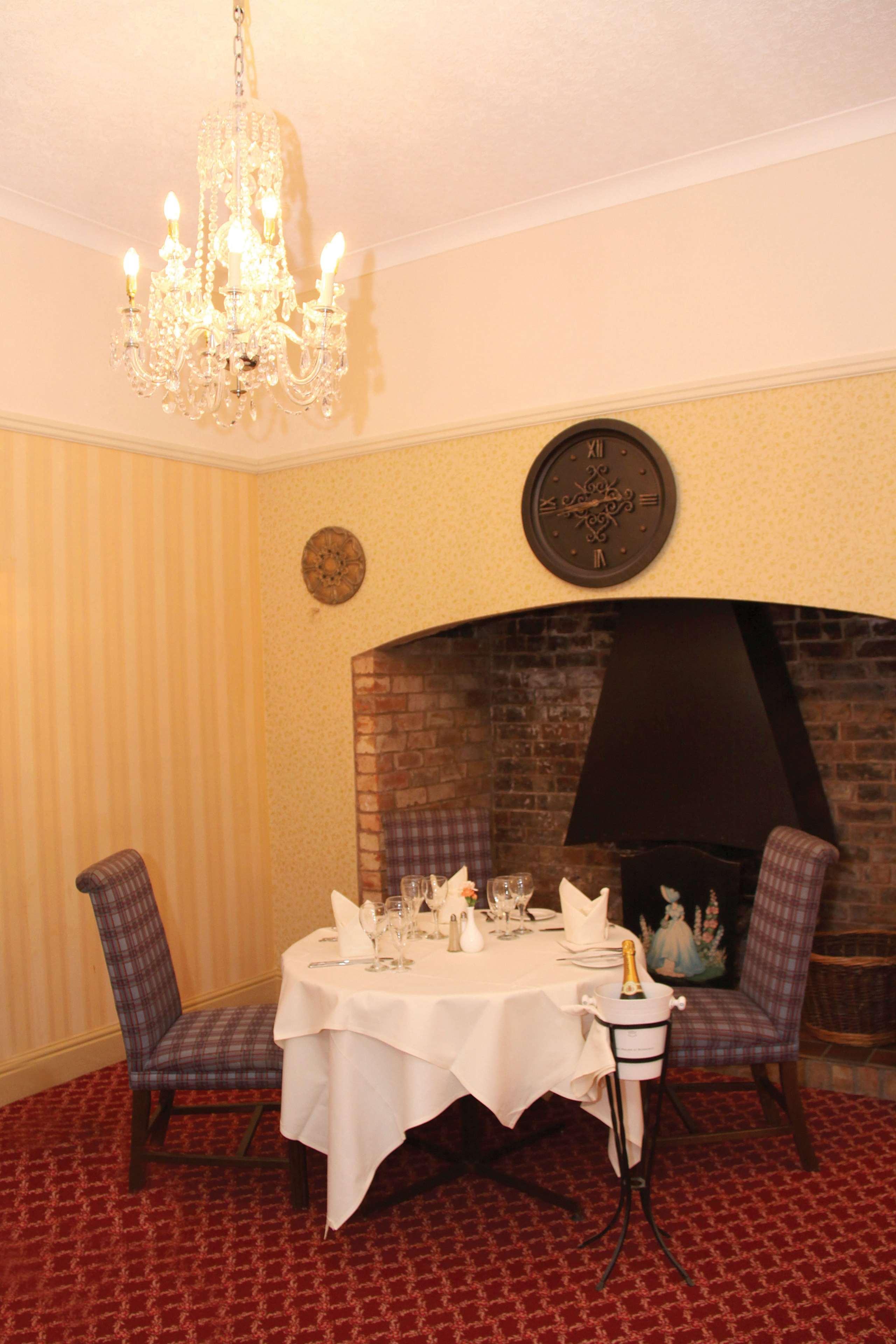 Weston Hall Hotel Sure Hotel Collection By Best Western Bulkington Restaurang bild